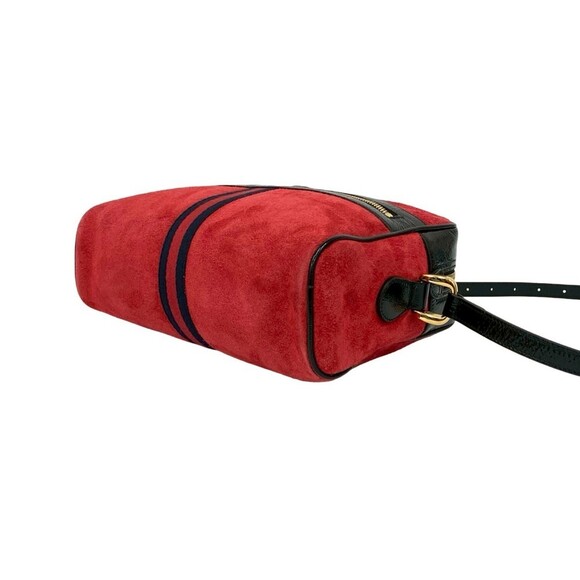 GUCCI Authentic Black Leather Shoulder Bag - Picture 8 of 9